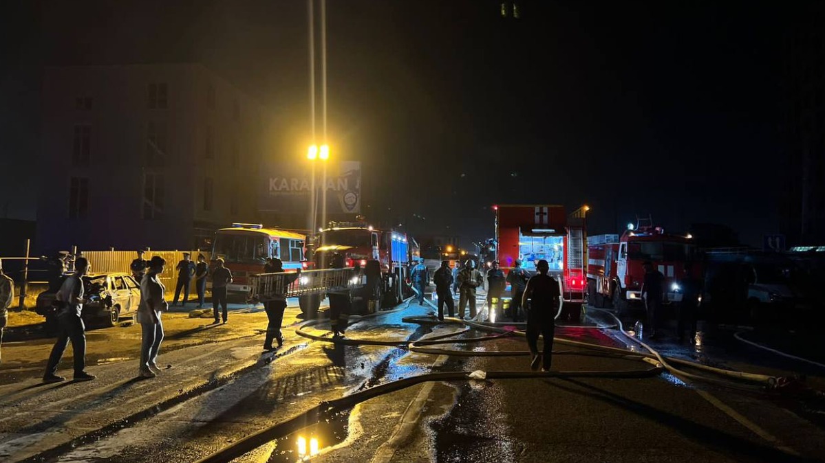 Глава Дагестана Меликов объявил 15 августа днем траура в республике