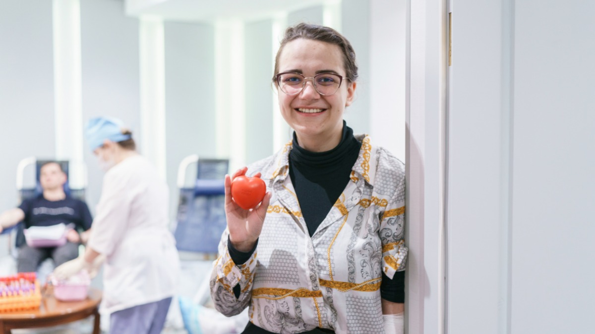 Волонтеры «Газпромнефть-СМ» провели акцию «Я — донор!»