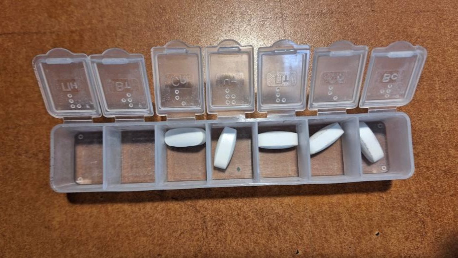 Пенсионерка в Москве отдала мошенникам 250 тысяч рублей за «чудо-таблетки»