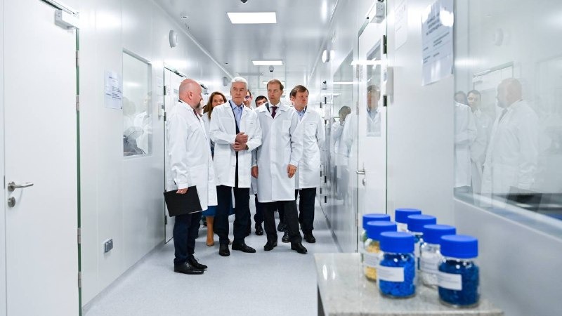 Собянин: Производство лекарств в этом году в Москве выросло на две трети