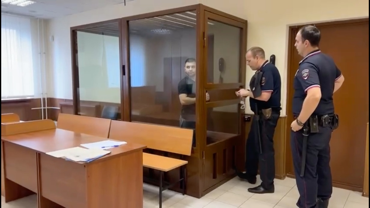 Двое мошенников лишили пенсионера 1,5 миллиона рублей на северо-востоке Москвы