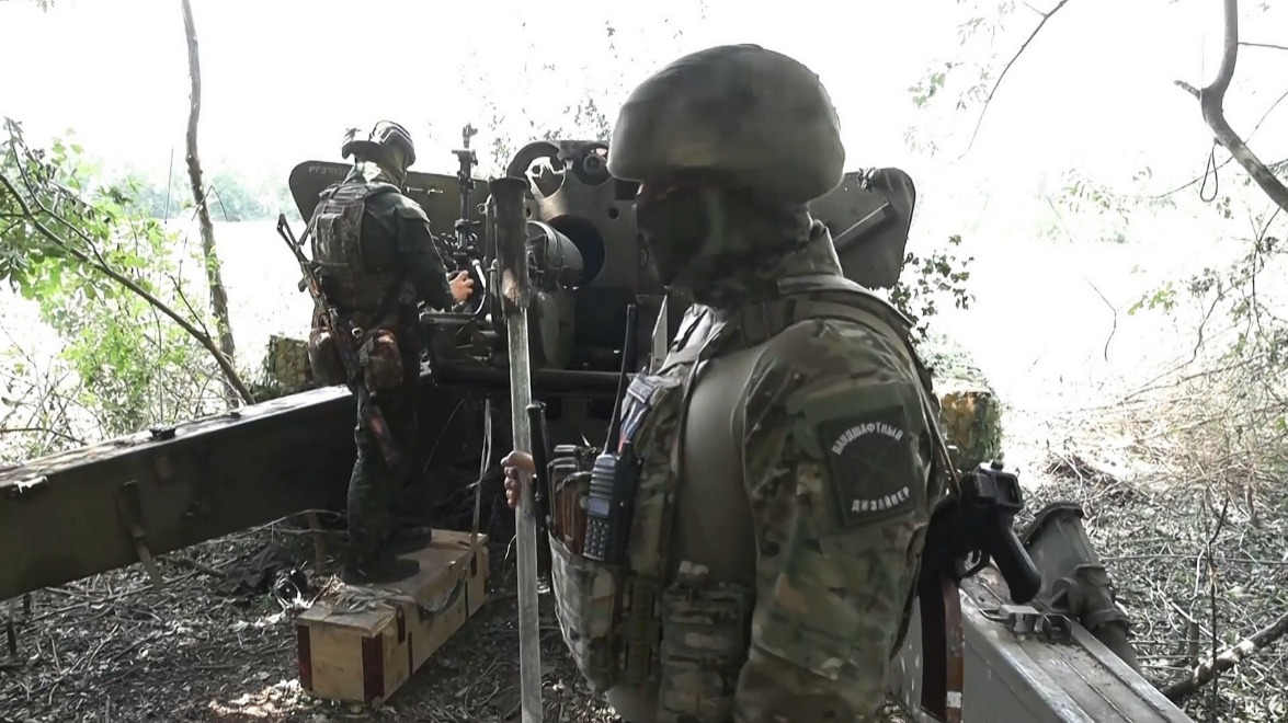 С поддержкой «Вечерки» мы всех победим: бойцы СВО поздравили газету со 100-летием