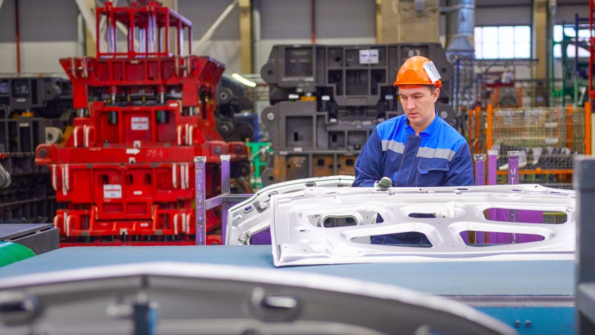 Собянин сообщил о расширении программ льготного кредитования промышленности