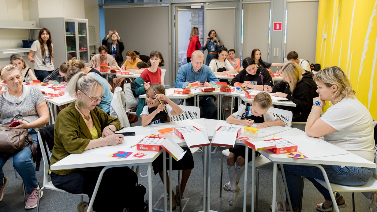 Занятия по созданию флипбуков, комиксов и квиллингу пройдут в «Зарядье»