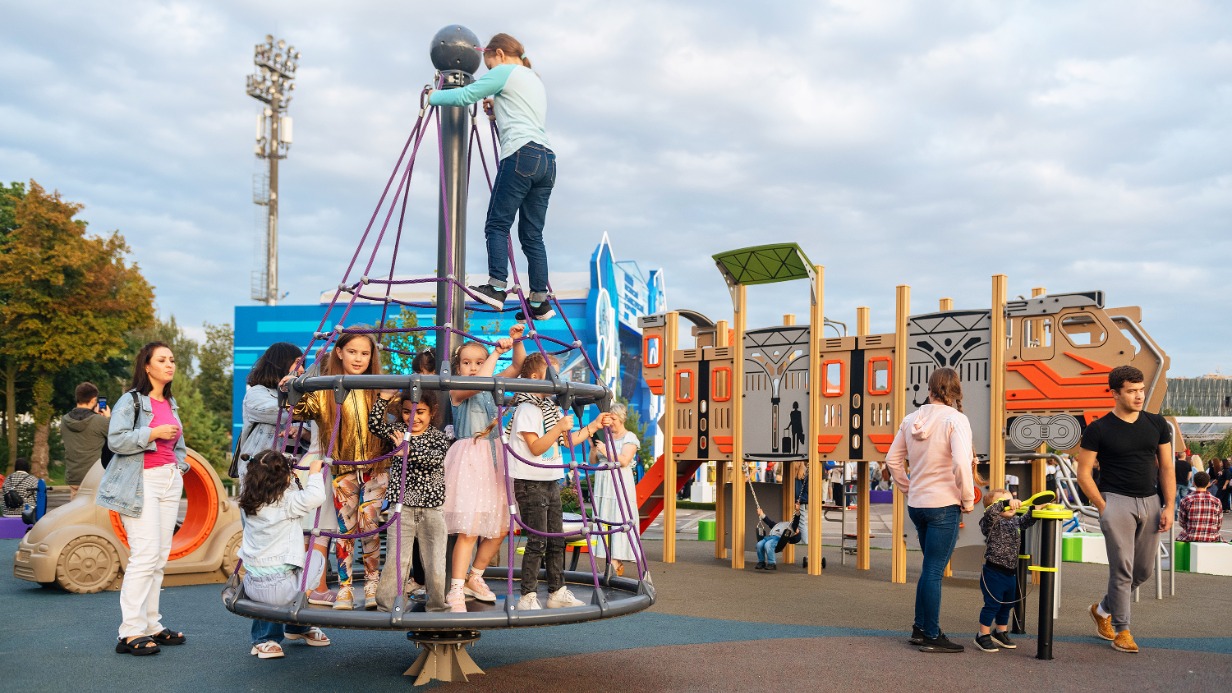 Примеры современных общественных пространств представили в рамках МУФ