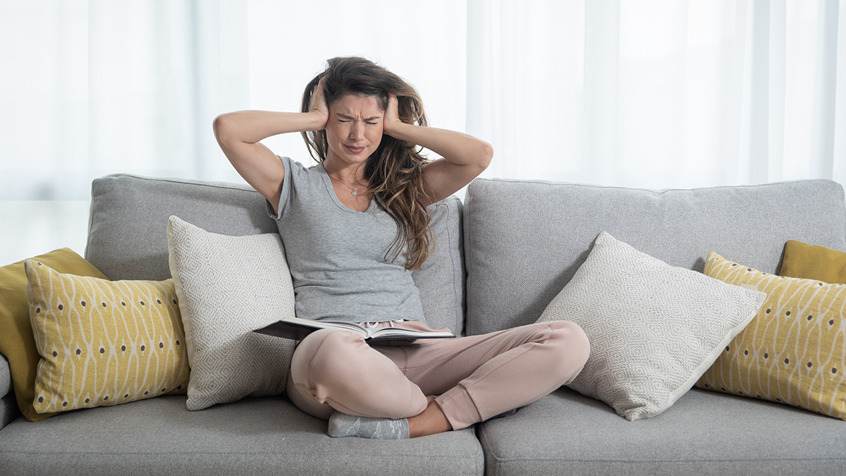 Юрист Соловьев: Нарушающим покой соседей россиянам грозит наказание