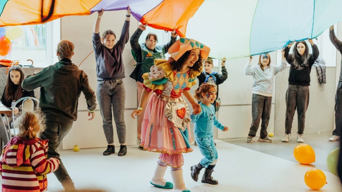 Специалисты столичной соцзащиты рассказали, как правильно организовать праздник для детей с особенностями здоровья