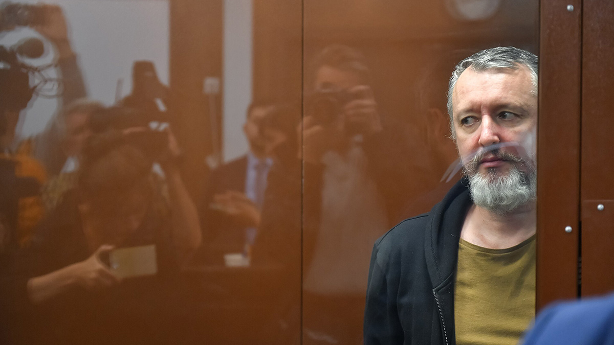 «Не договаривается»: Стрелков отказался признать вину и просить Путина о помиловании