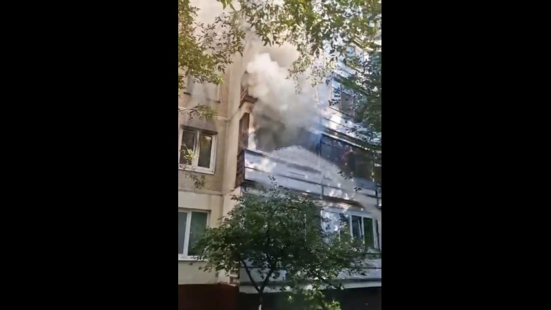 Сгоревшая квартира на Северном бульваре оказалась наркопритоном