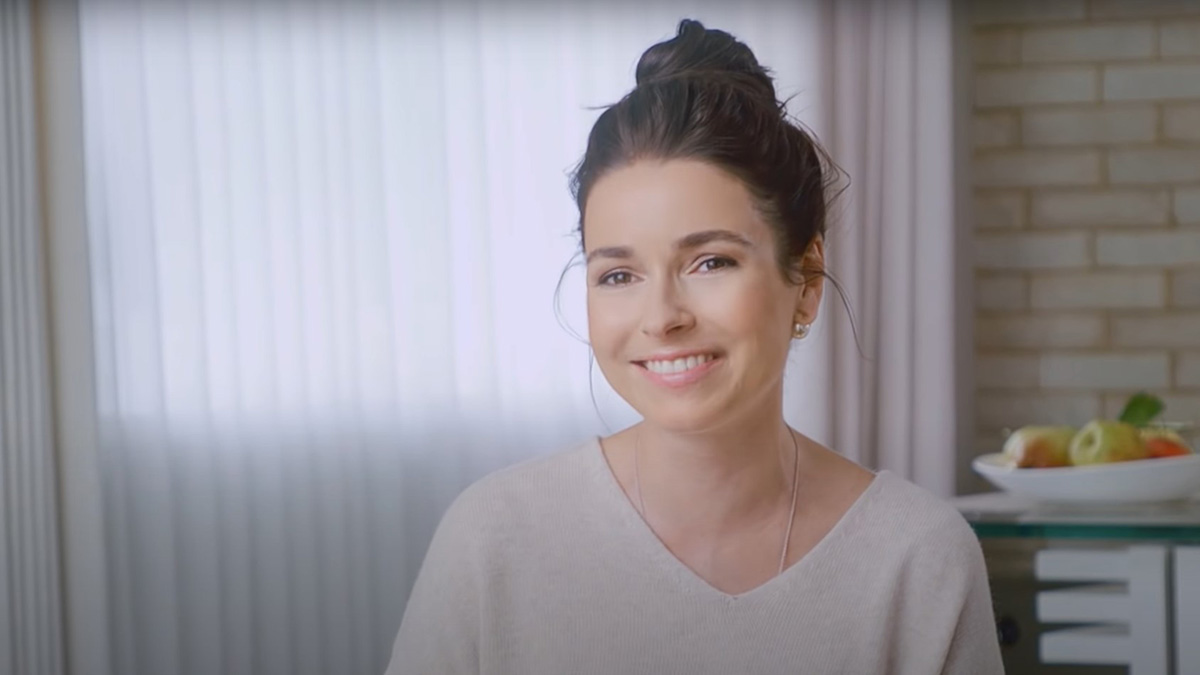 Shot: Телеведущая Понарошку отсудила почти 600 тысяч рублей за семилетнее фото