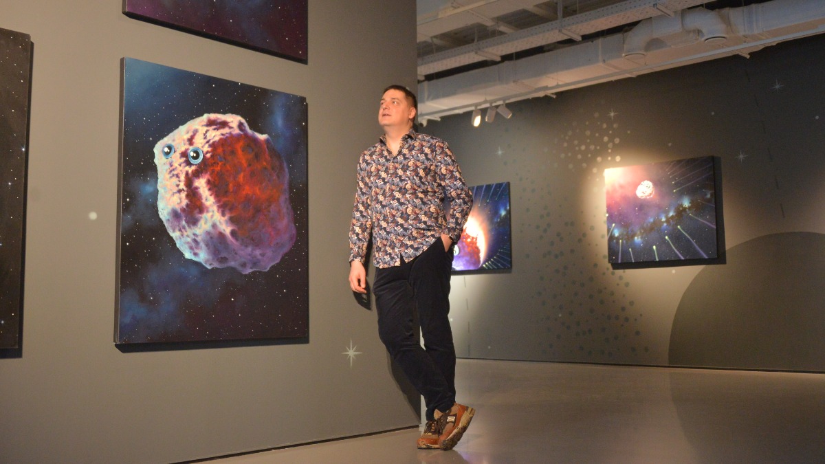 Выставка художника Ростана Тавасиева в городской галерее современного искусства Sistema Gallery стала ярким культурным событием