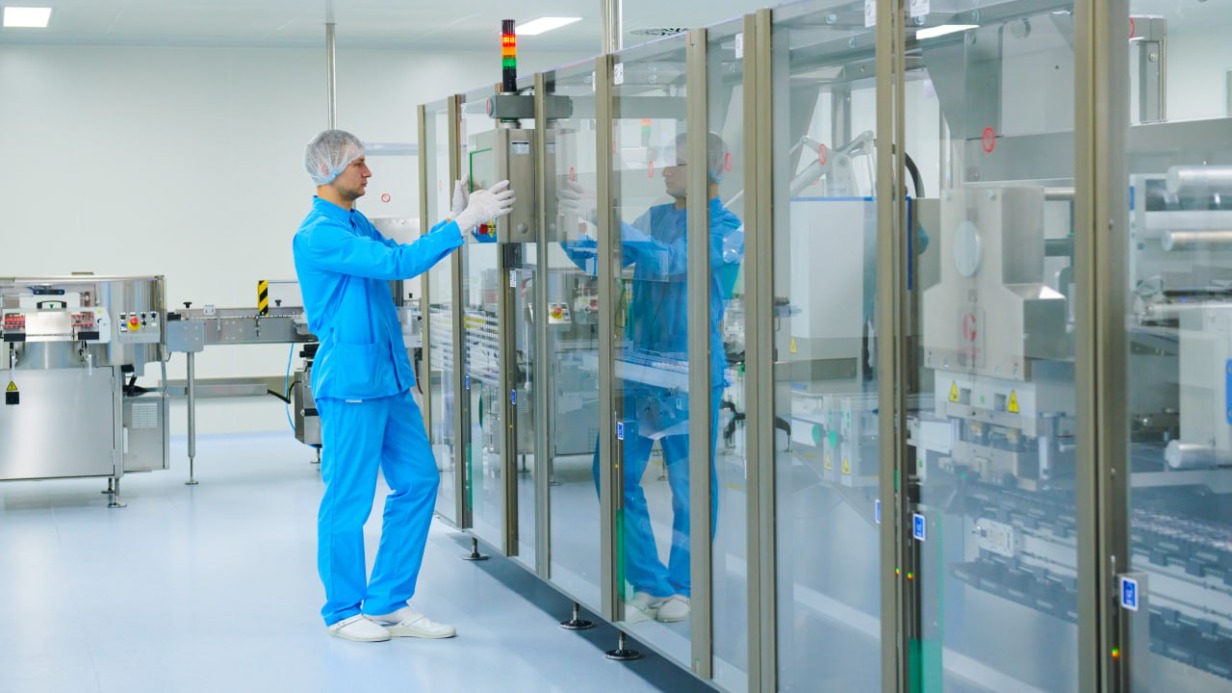 Собянин: Москва получила один миллион упаковок лекарств по первому офсетному контракту