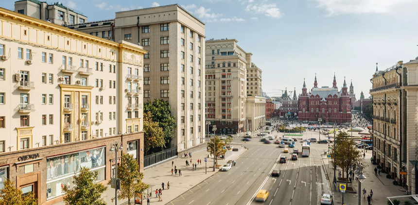 Более 850 километров воздушных линий убрали в Москве с 2015 года