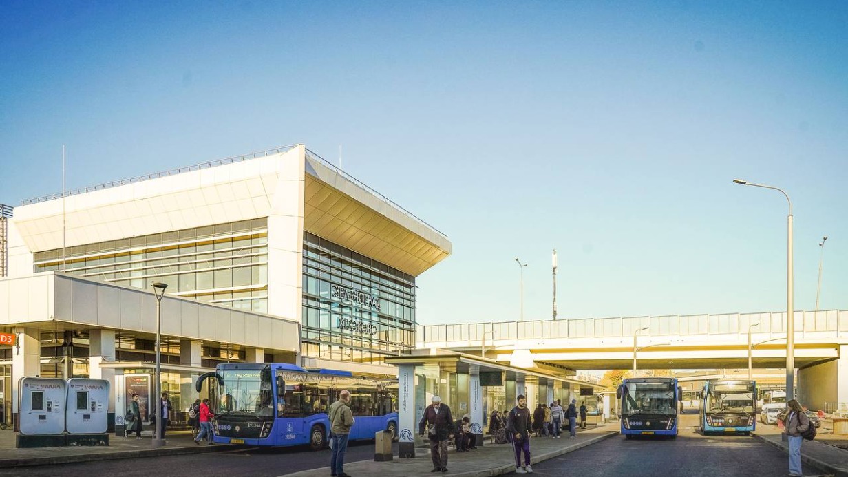 Собянин: К концу года благоустроим территории возле 11 станций МЦД