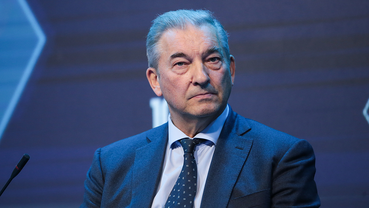 Владислав Третьяк по­ддержал решение през­идента выдвигаться на выборы в марте 2024 года