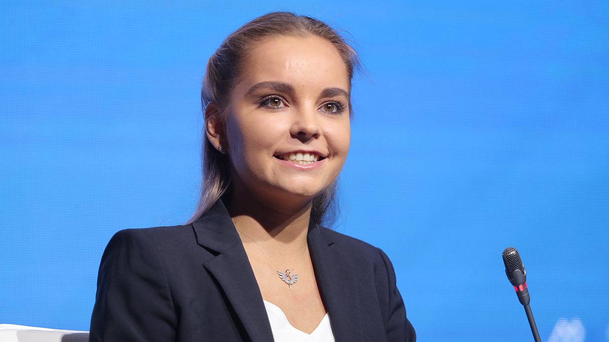 Гимнастка Арина Аверина подтвердила слухи об отношениях с фигуристом Алиевым