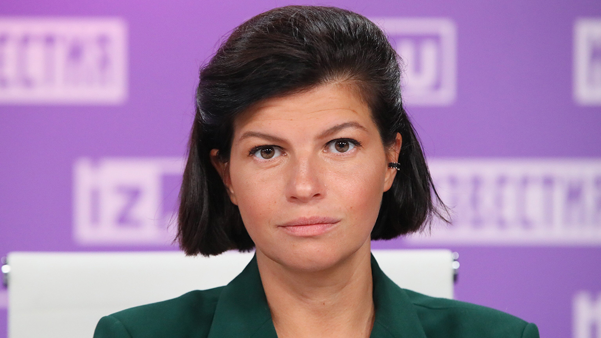 Звезда «А зори здесь тихие» Агния Кузнецова снялась в бассейне с новым возлюбленным