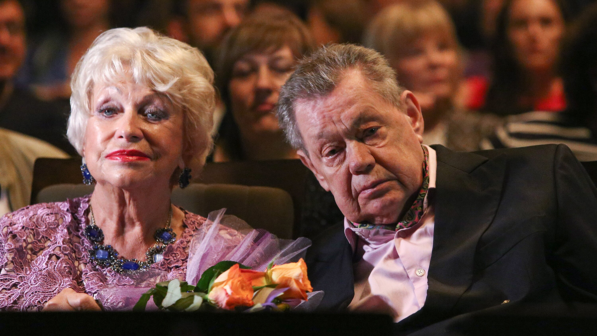 «Скромнее надо быть»: Поргина высказалась о сходстве Караченцова и Кологривого