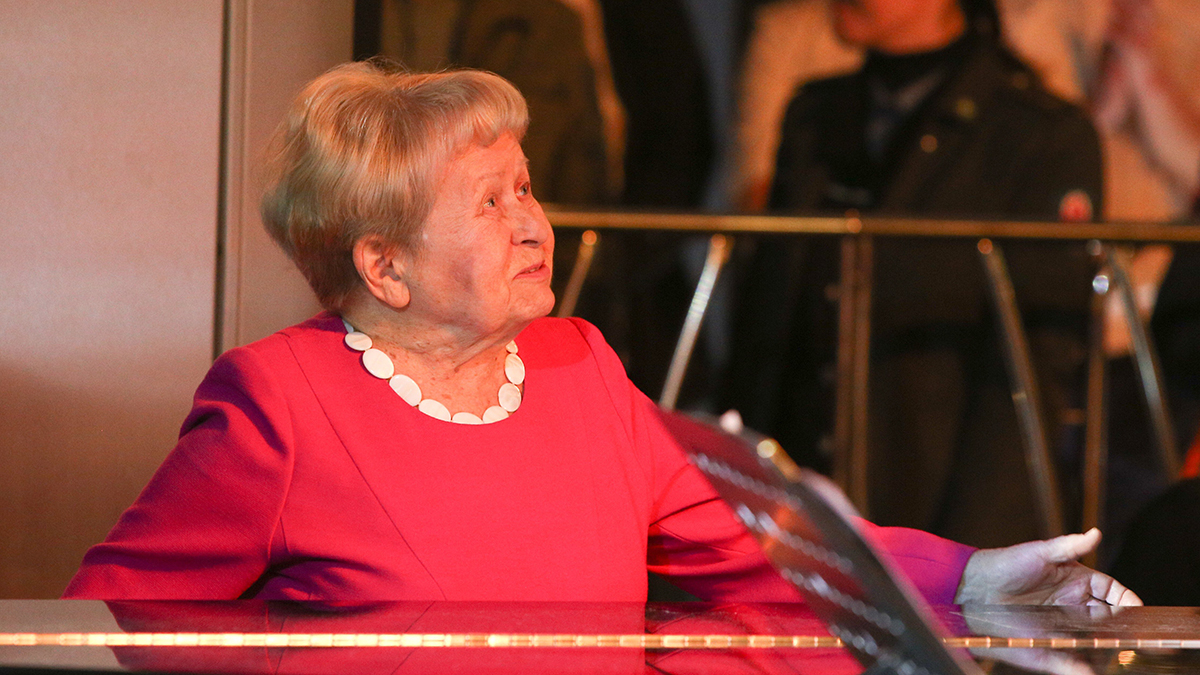 Директор Культурного фонда Пахмутовой Малышко опроверг обнаружение у нее COVID