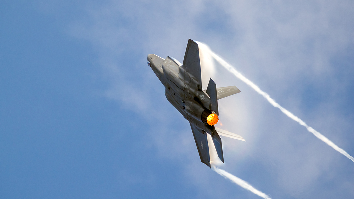 Истребитель ВВС США F-35 потерпел крушение в Нью-Мехико