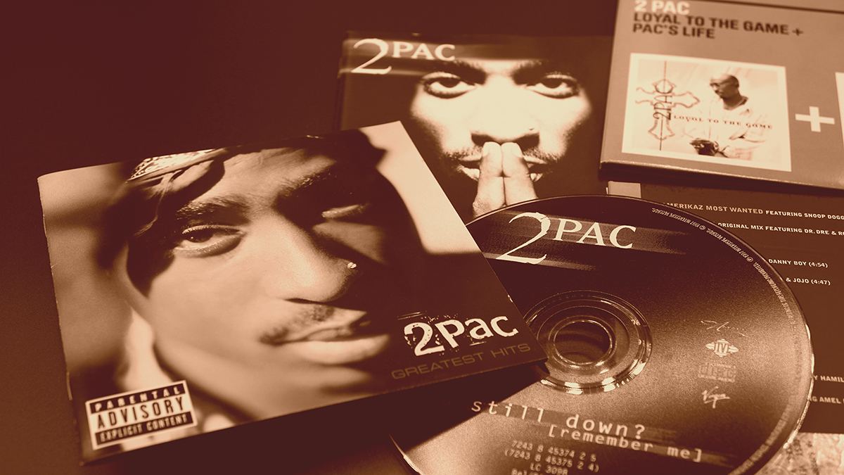 Семья рэпера Тупака наняла следователя для установки связи его смерти с P.Diddy