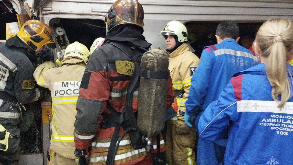 «Вагоны были расцеплены»: очевидец рассказал об аварии на станции «Печатники»