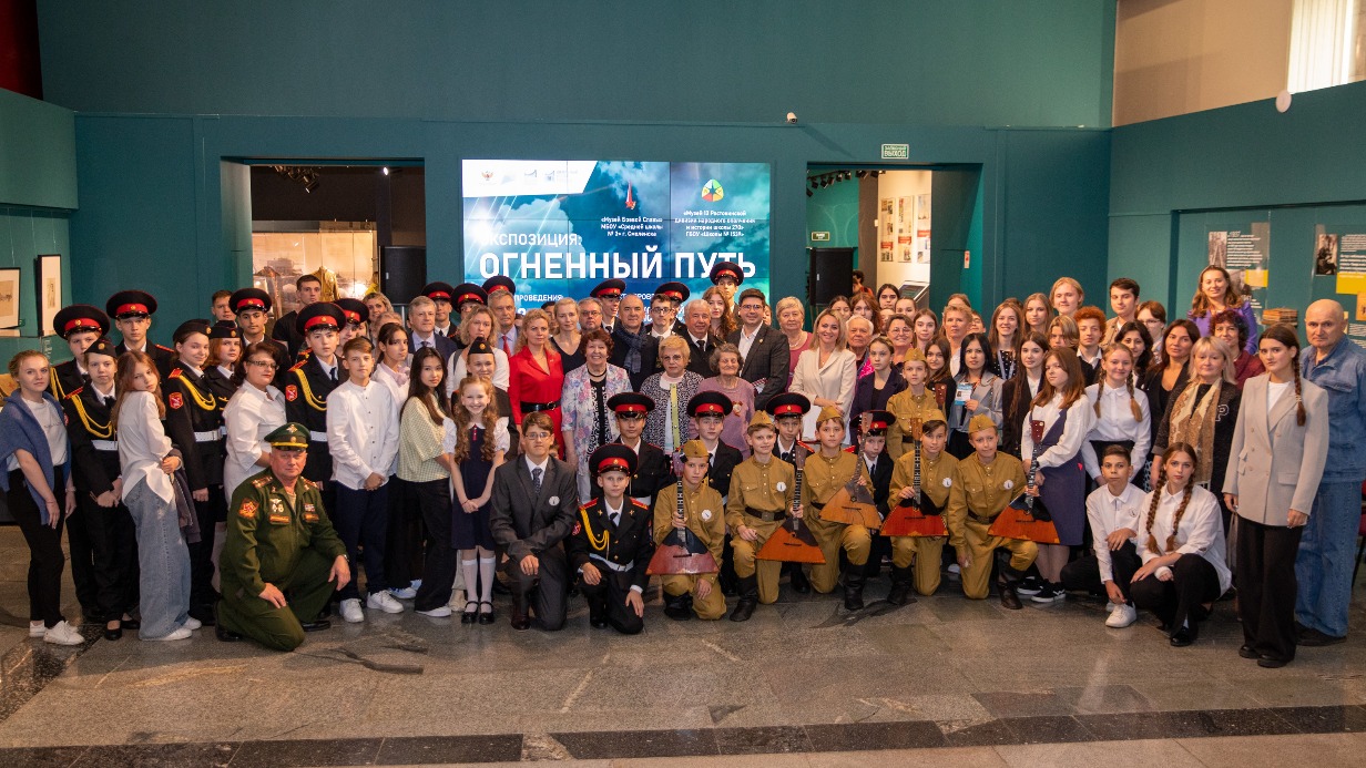 Около двух тысяч человек посетили выставку «Огненный путь» в Музее Победы