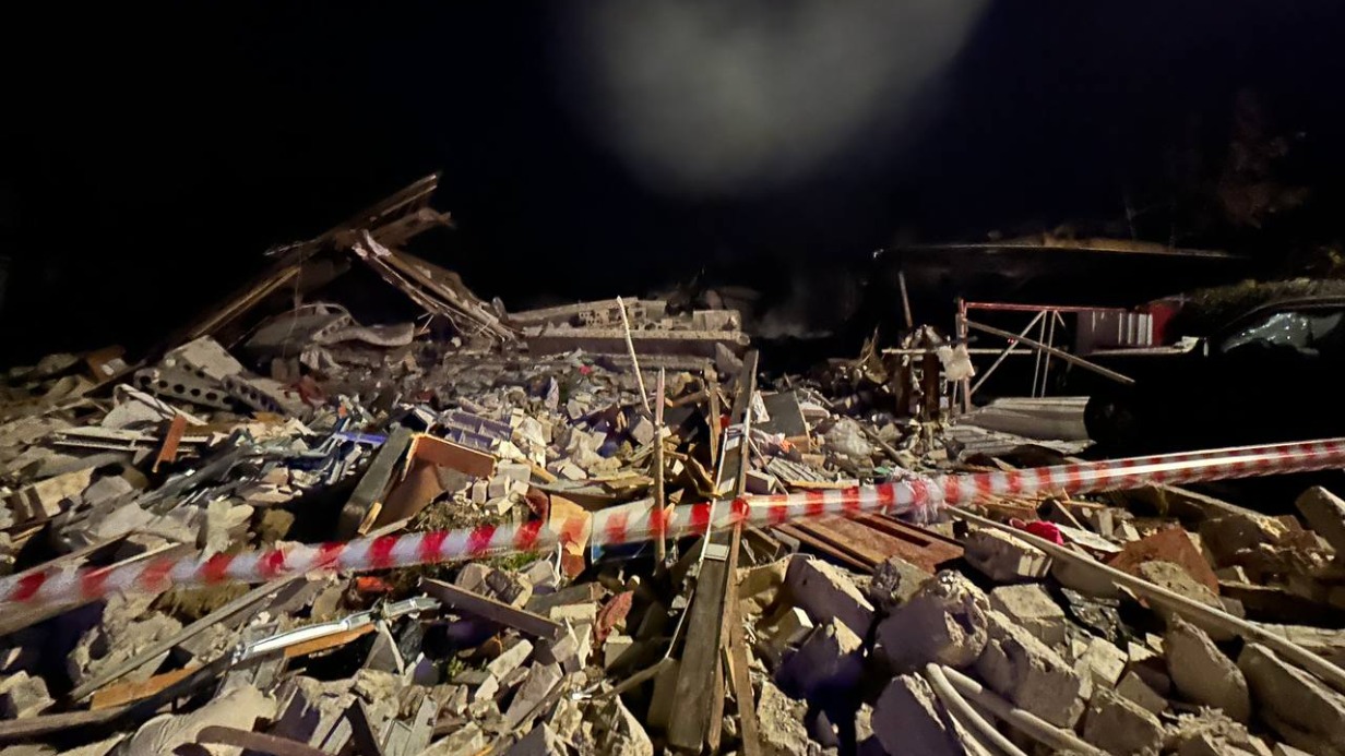 Ребенок погиб при падении обломков беспилотника на частный дом под Белгородом