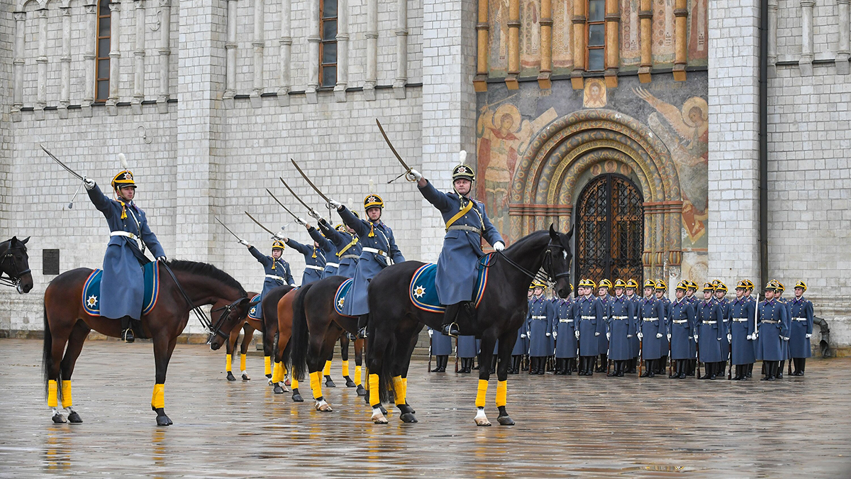 В Кремле прошла последняя в этом году церемония развода караулов
