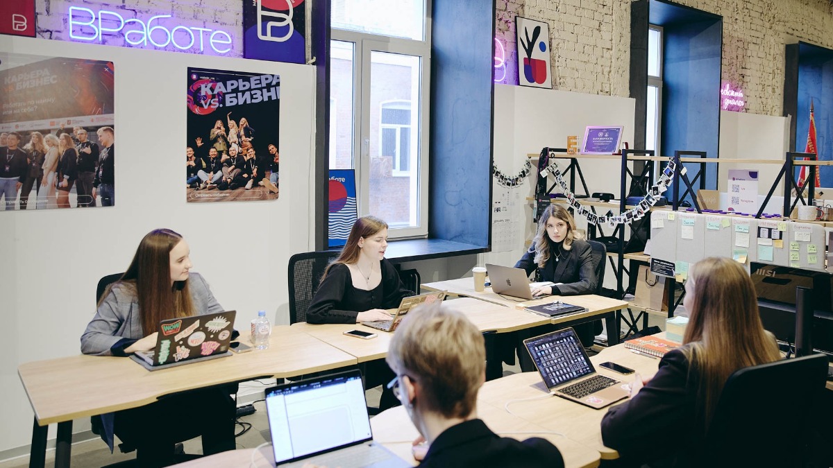 Сергунина рассказала о мультиформатном пространстве «Молодежь Москвы»