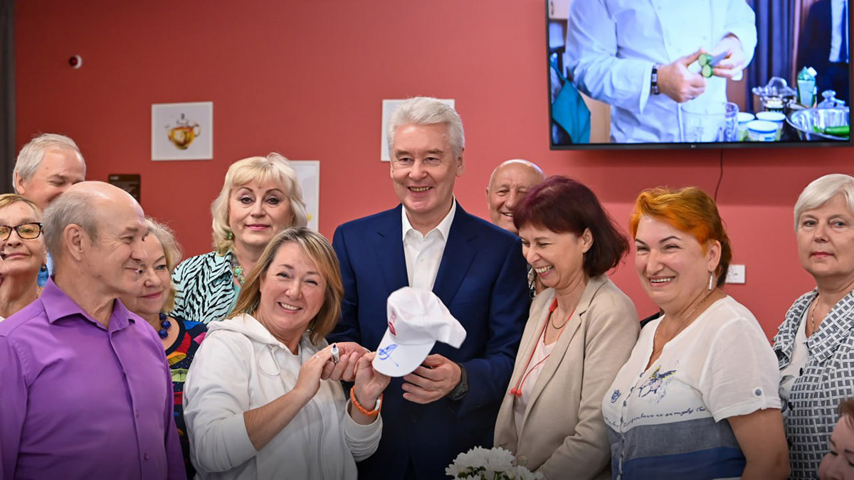 Собянин: В Москве подготовили большую программу для горожан старшего поколения