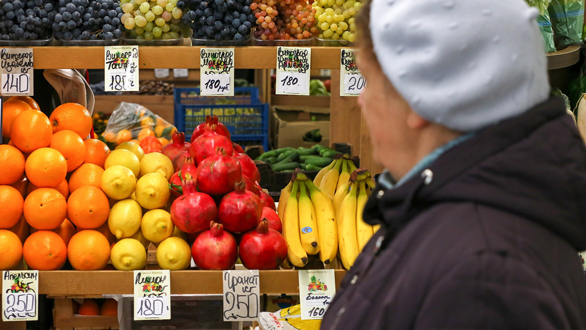 Экономист Проданова спрогнозировала рост цен на овощи и фрукты в России