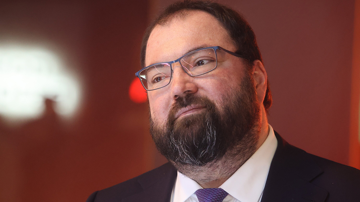 Как изменится закон о дипфейках - ответ главы Минцифры Шадаева