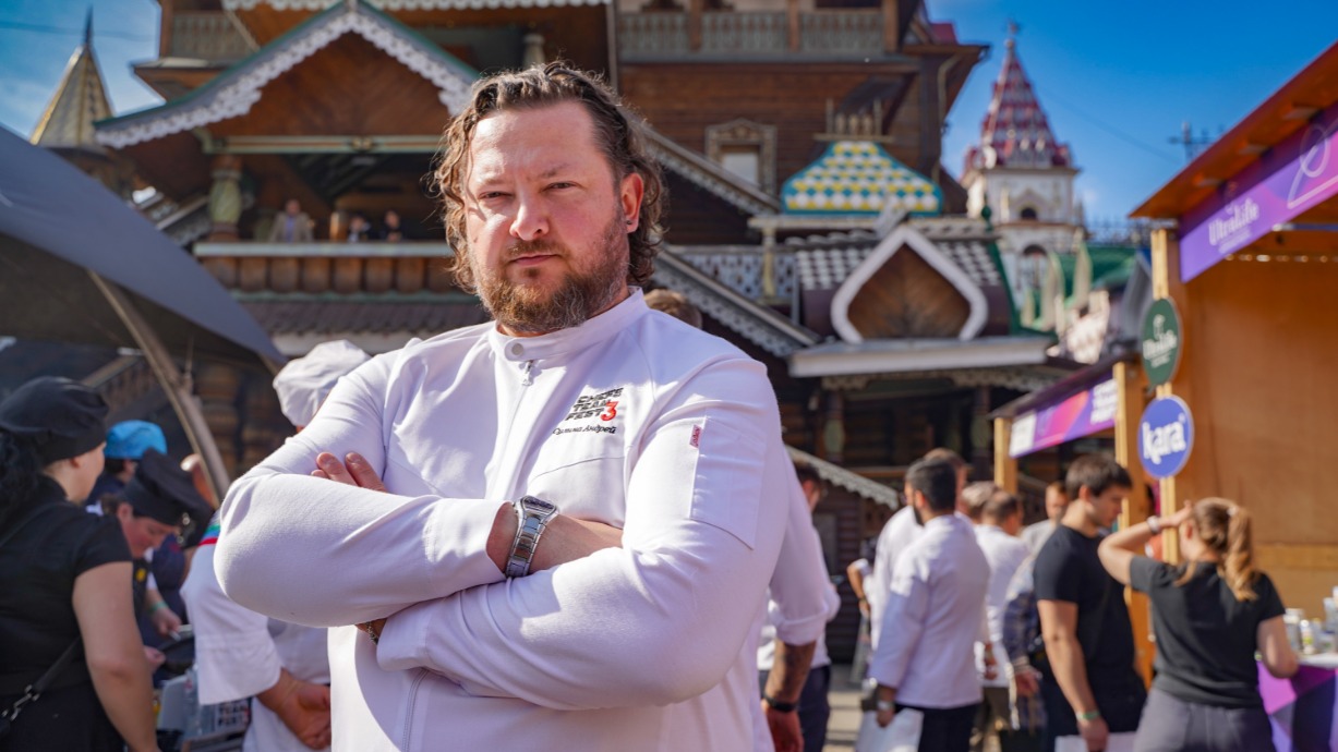 Шеф-повар Андрей Сулима на гастрофестивале в Измайловском кремле