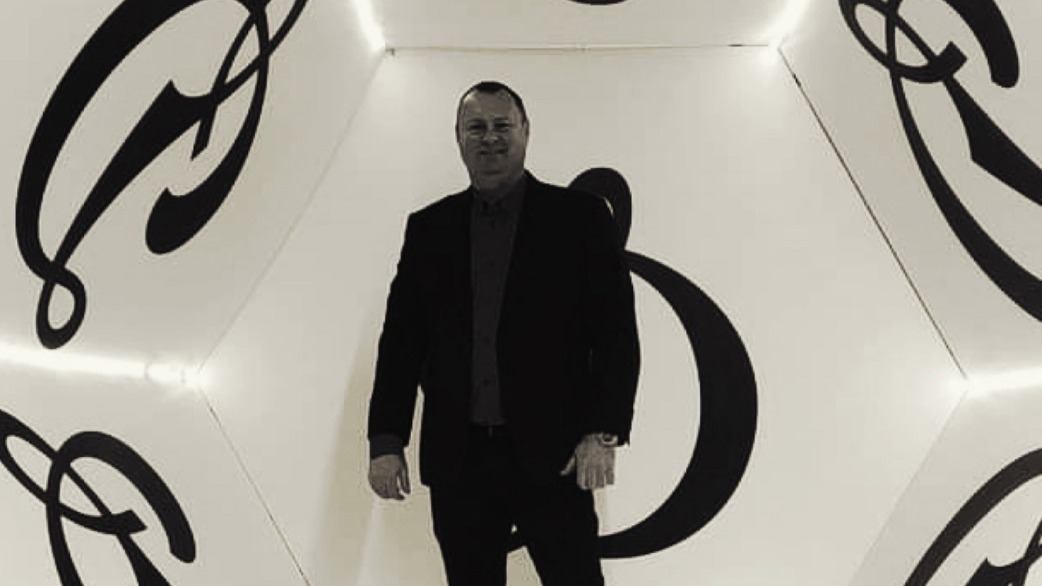 В возрасте 49 лет умер двукратный чемпион России по хоккею Дмитрий Суханов