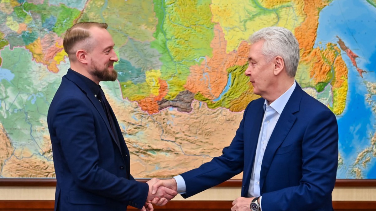 Собянин: Ремонт центра «Мои документы» на Смоленском бульваре завершится в декабре