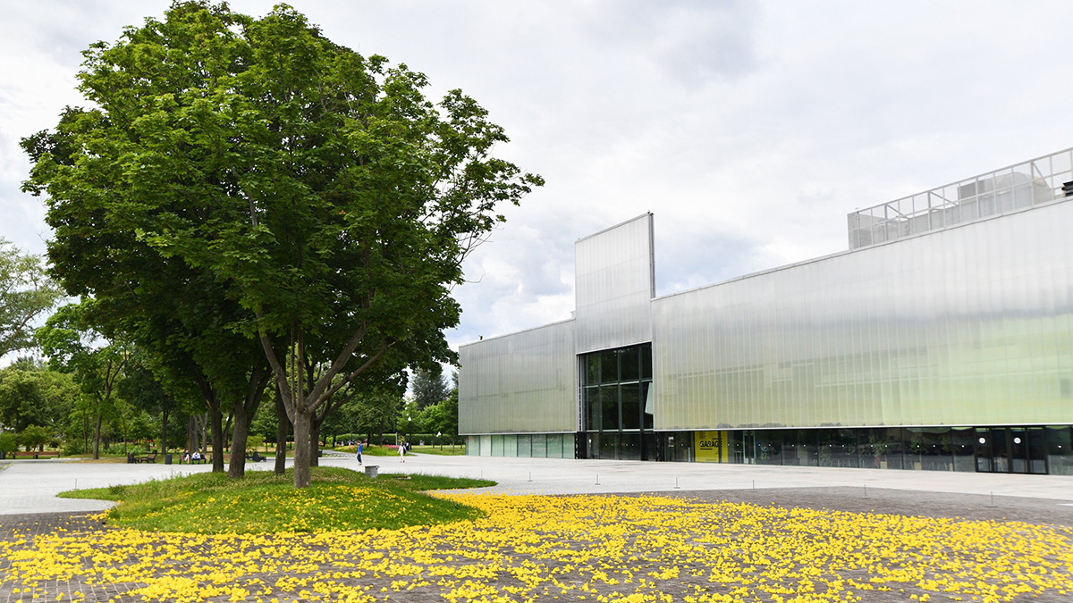 Абрамович опроверг информацию о продаже «Гаража»