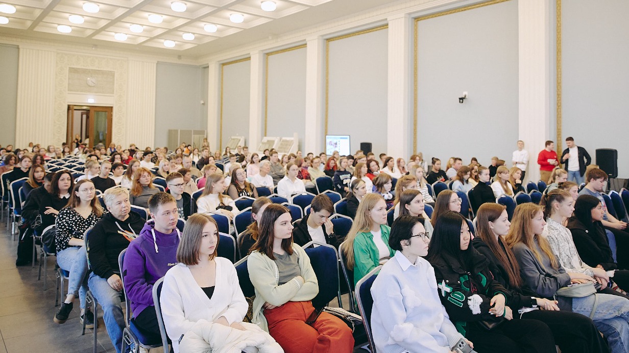 Сергунина рассказала о подготовке волонтеров к выставке-форуму «Россия»