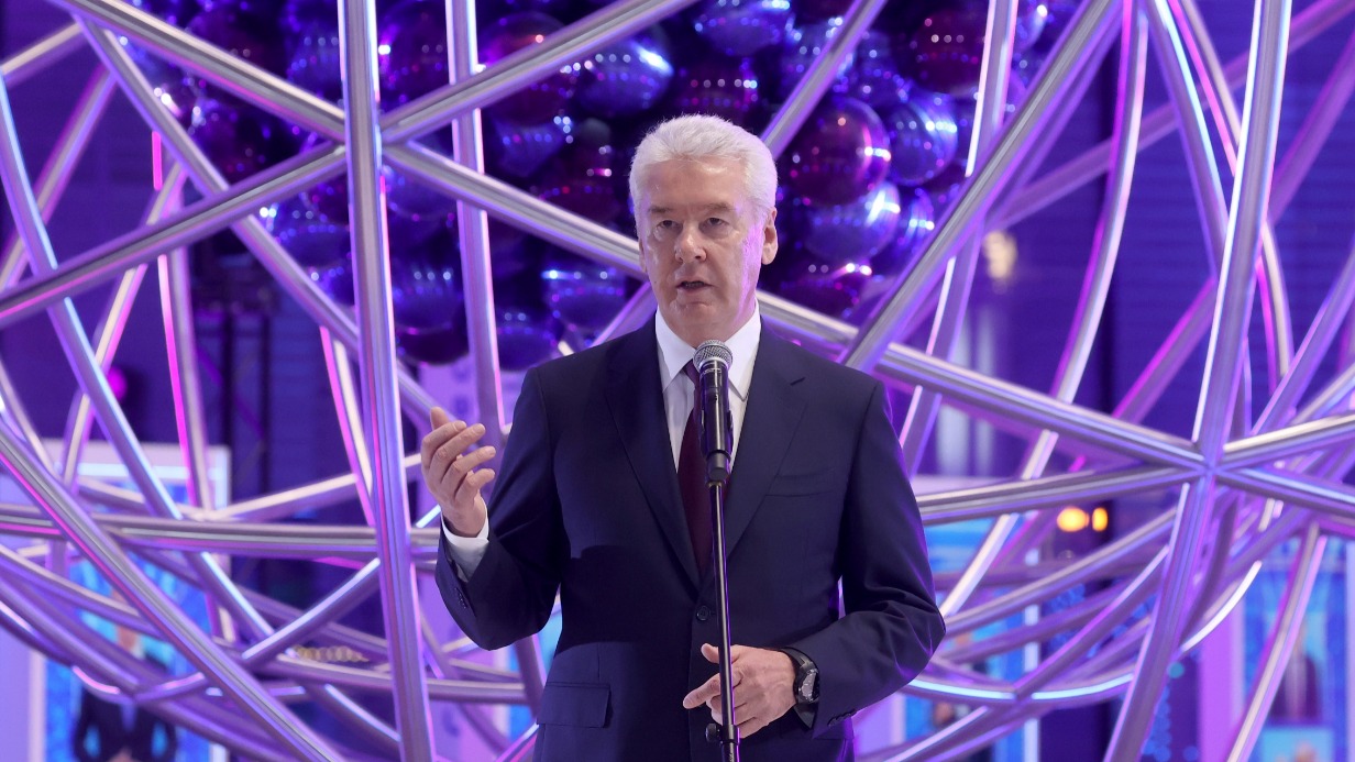 Сергей Собянин на презентации «Атома»