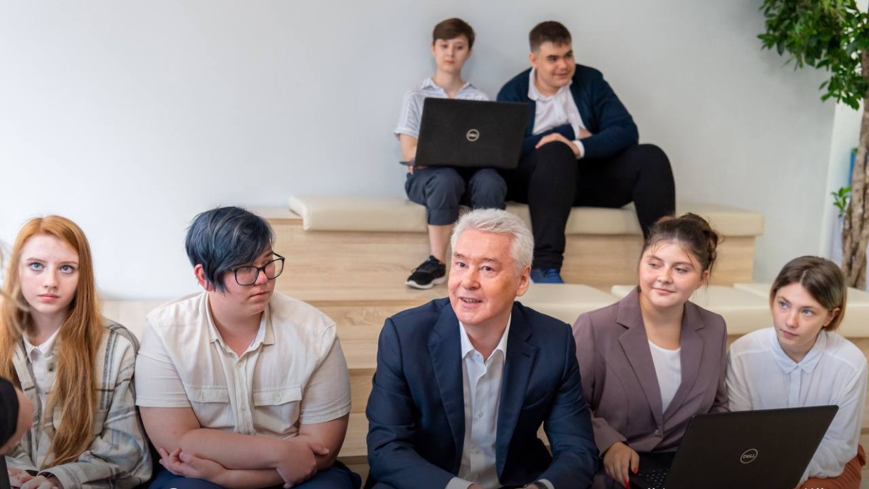 Сергей Собянин рассказал, как в Москве модернизируют школьные библиотеки