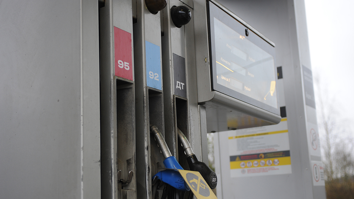 Экономист Колташов: Цены на бензин растут без оглядки на государство