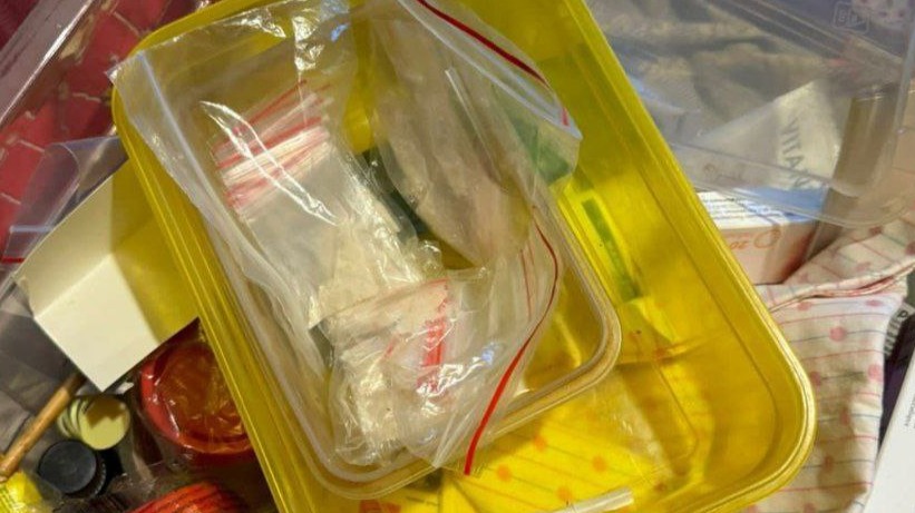 Сбытчика наркотиков задержали благодаря записи с камеры, которую он украл