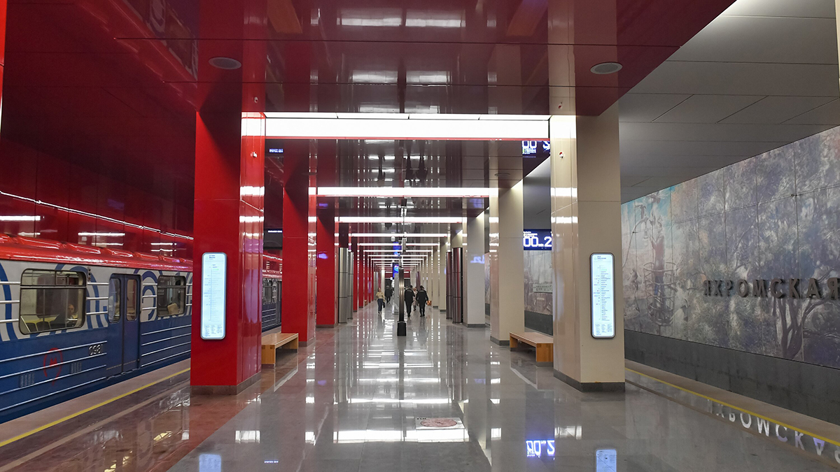 Движение на салатовой ветке осуществляется в соответствии с графиком