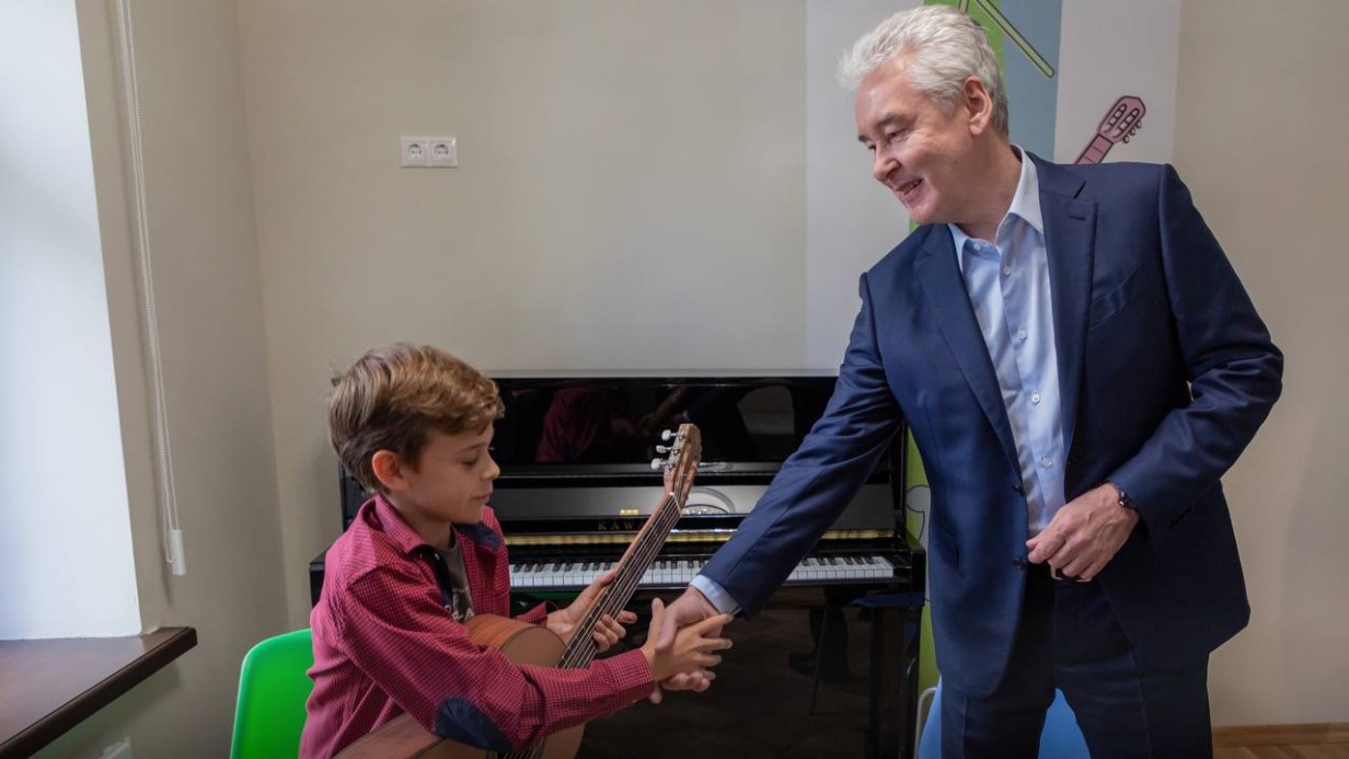 Сергей Собянин рассказал об уникальном оснащении московских школ искусств