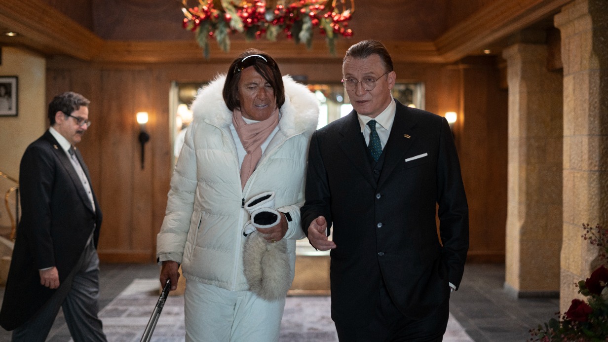 Кто в тереме живет: на экраны выходит новогодняя комедия Полански «Дворец»