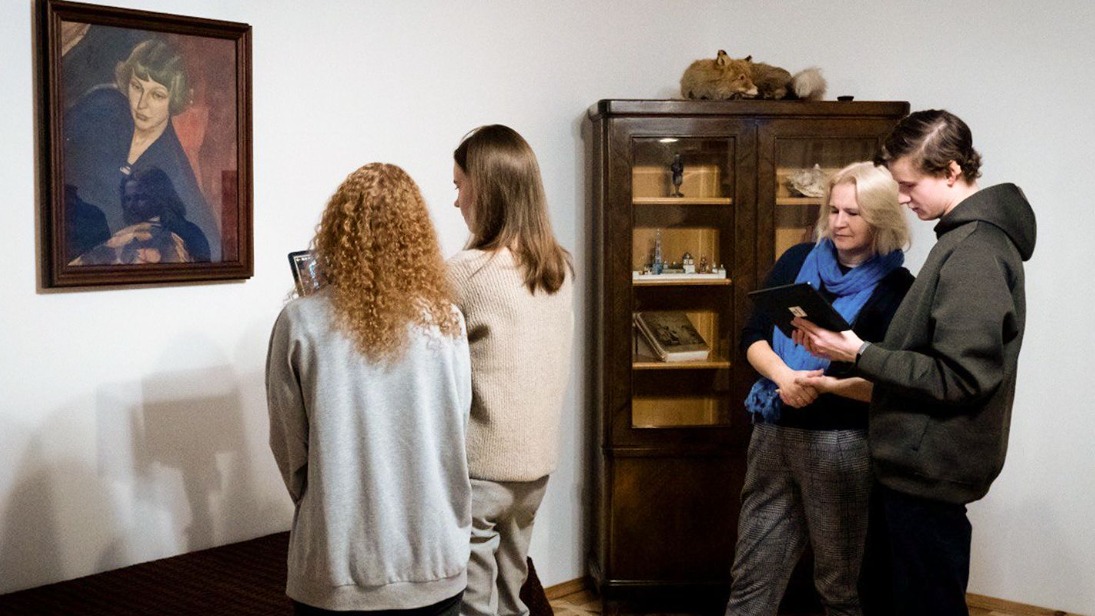 Видеогид для глухих и слабослышащих появился в Доме-музее Марины Цветаевой