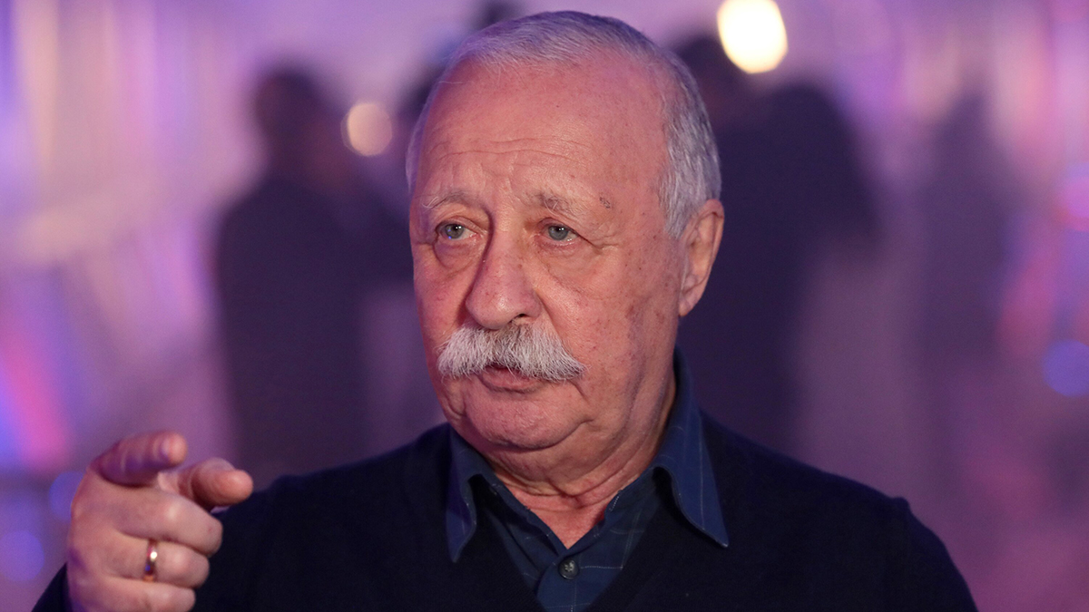 Леонид Якубович: Медаль за освоение целинных земель мне дороже заработанного