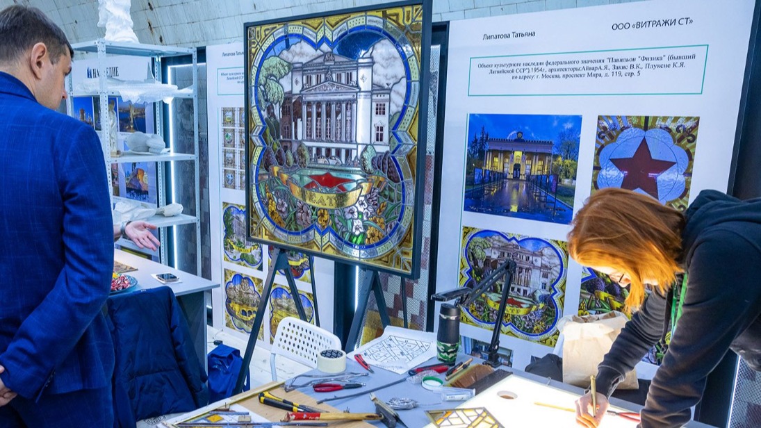 Москвичей пригласили на мастер-классы в рамках выставки о реставрации