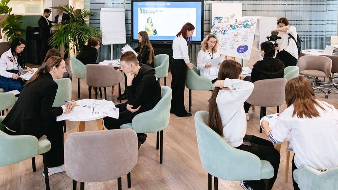 Свыше четырех тысяч столичных девятиклассников прошли бесплатное профтестирование