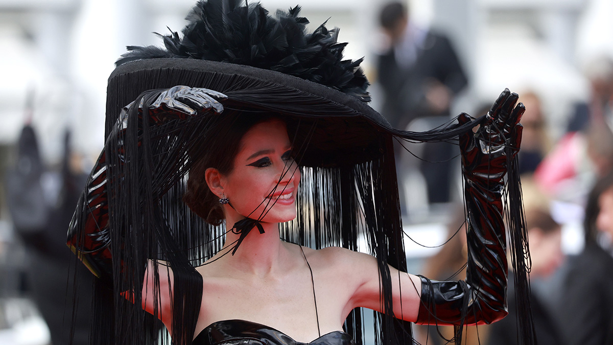 Модель Полли Каннабис обокрали в стамбульском аэропорту на два миллиона рублей